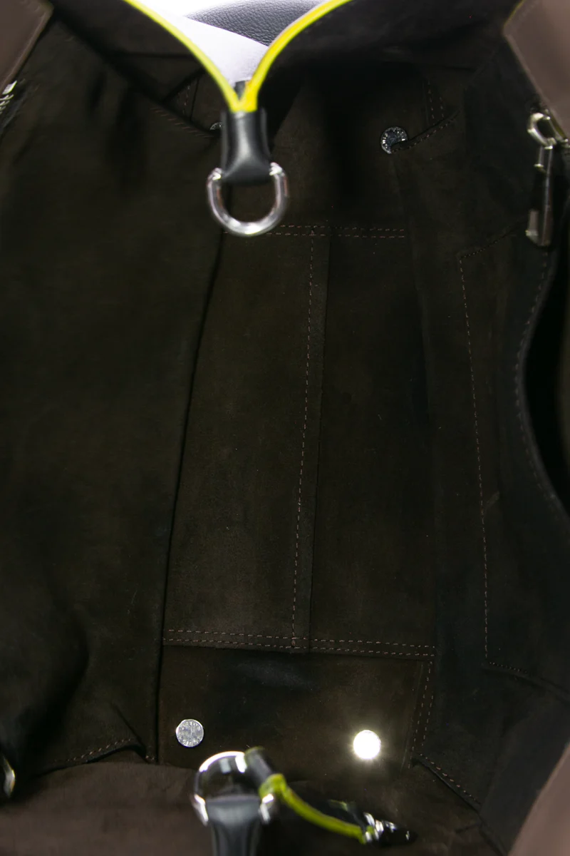 W PM Bag - Image 9